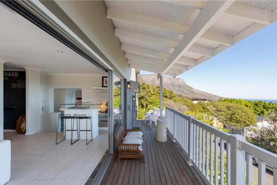 4 Bedroom Property for Sale in Camps Bay Western Cape